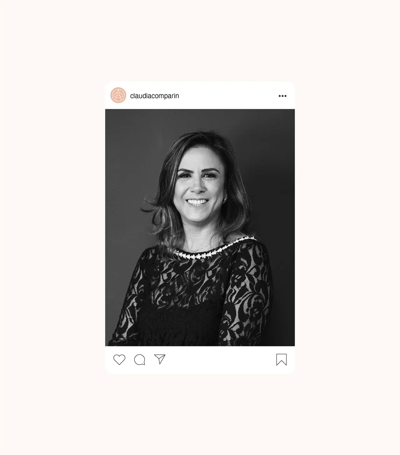 Claudia Comparin — aplicação 7 da identidade visual